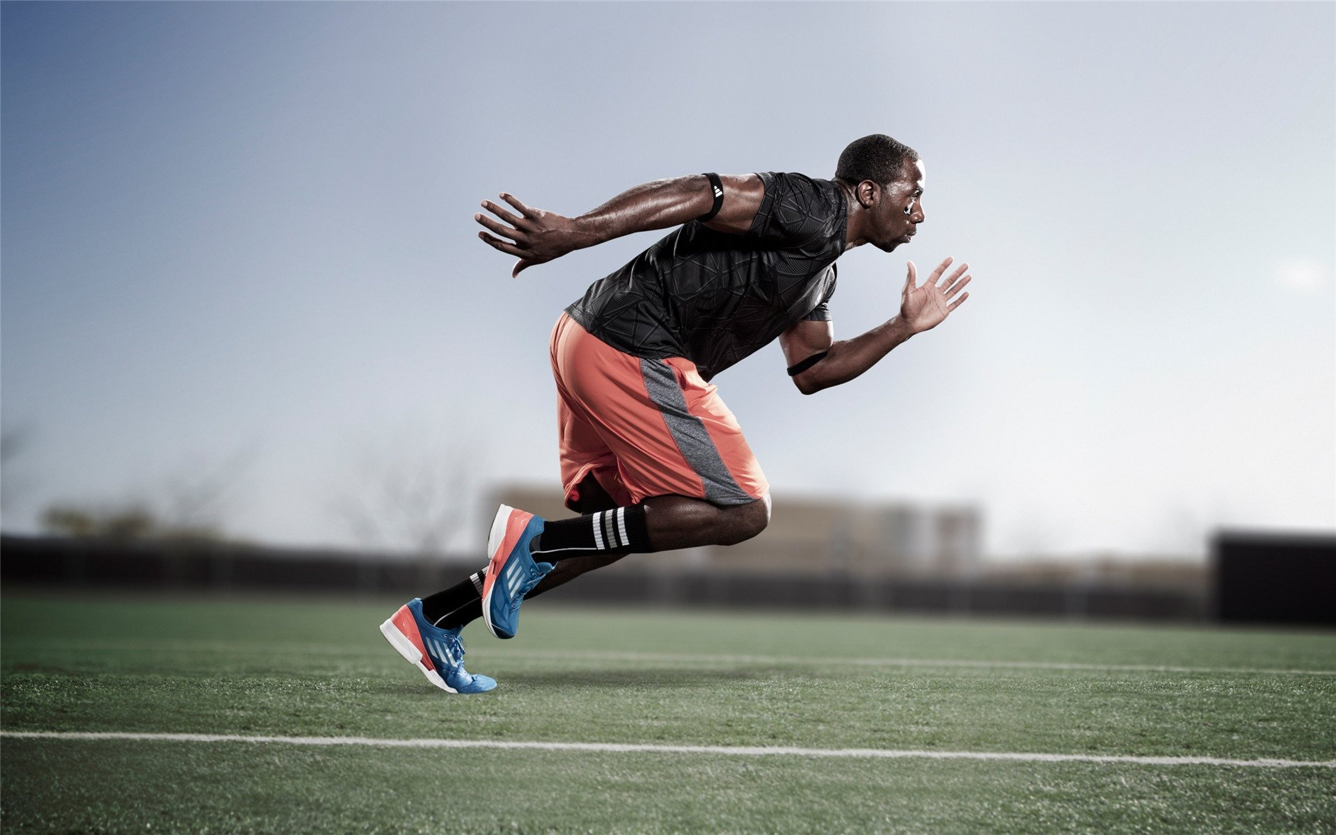 浓眉哥重要时刻夺冠，日本队带队取胜！热度持续攀升